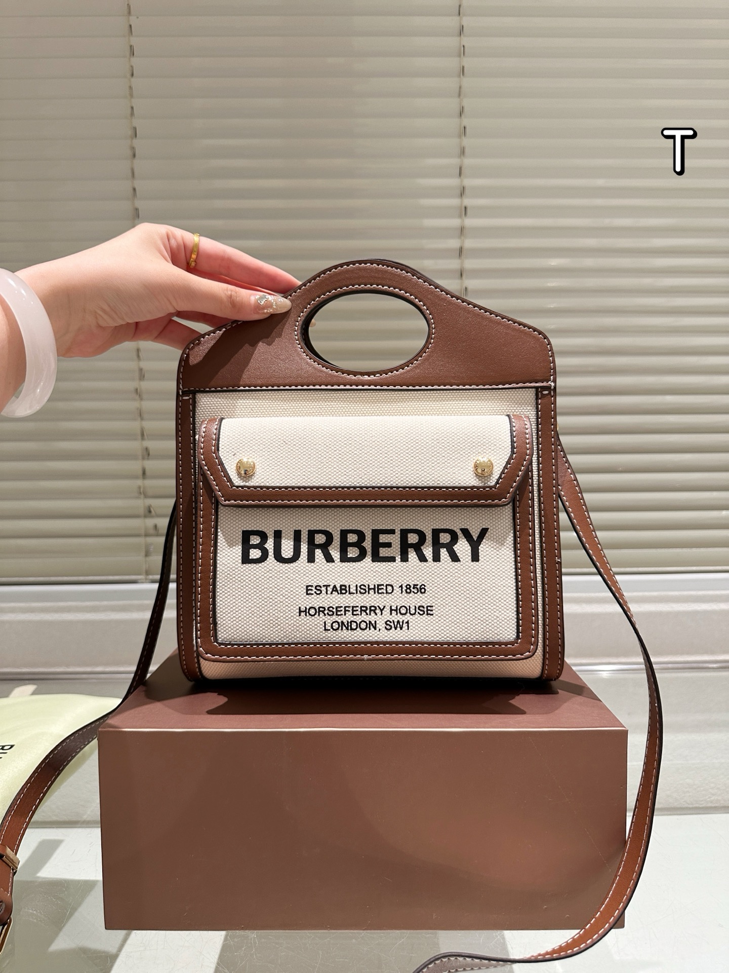 burberry bag 29